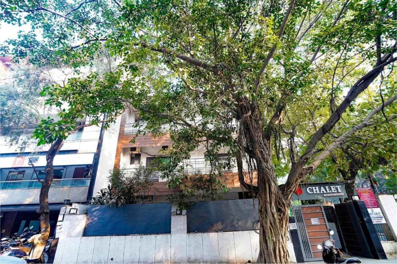 Hotel Kular At Saket Near Pvr Cinema Hotel 3*
